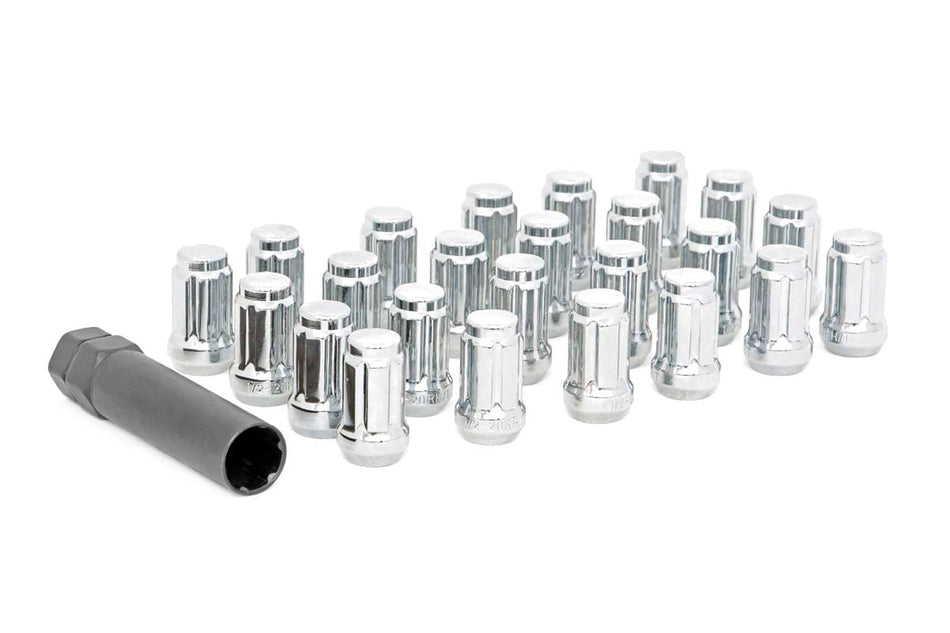 Lug Nut Set