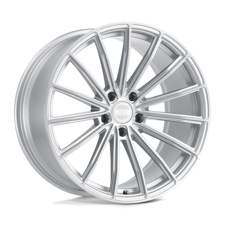 XO LONDON Silver W/ Brushed Face Wheel